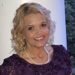 Meet your Posher, Deanna